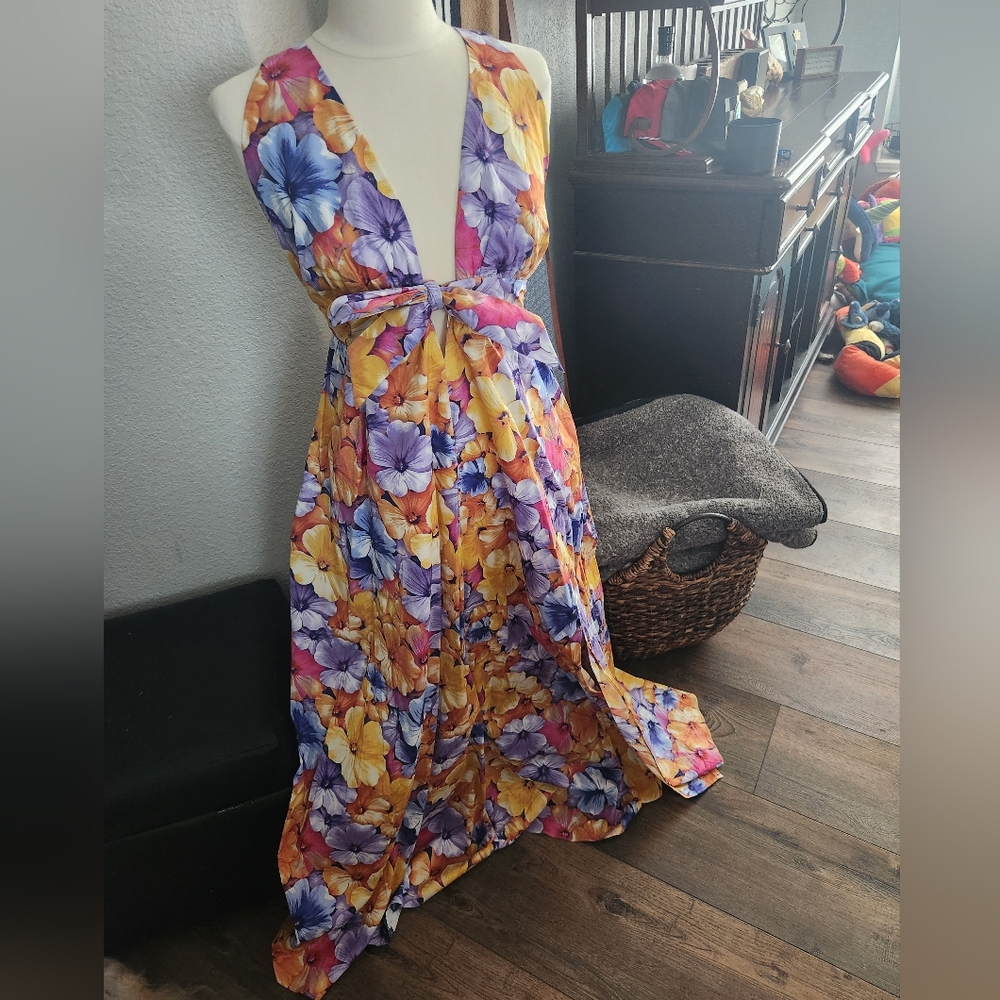 BuddyLove floral plunging maxi dress